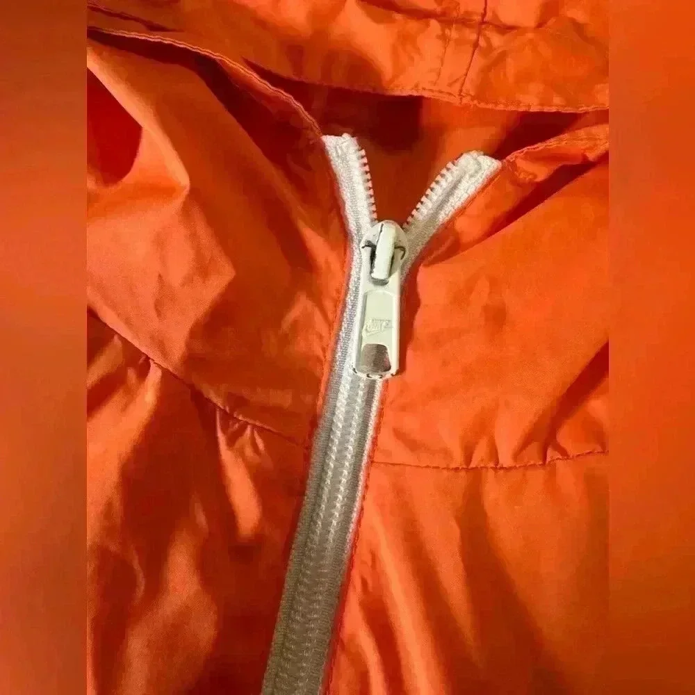 Vintage Nike windbreaker size medium